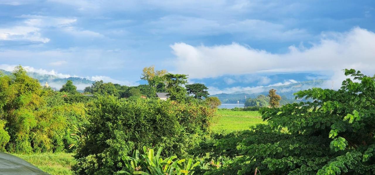 Baan Sakuna Hotel Chiang Khong Eksteriør billede